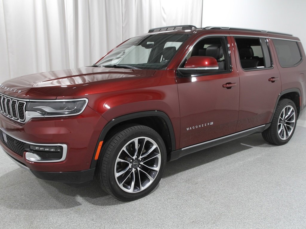 Used 2022 Jeep Wagoneer Series III w/ Premium Group I image 3