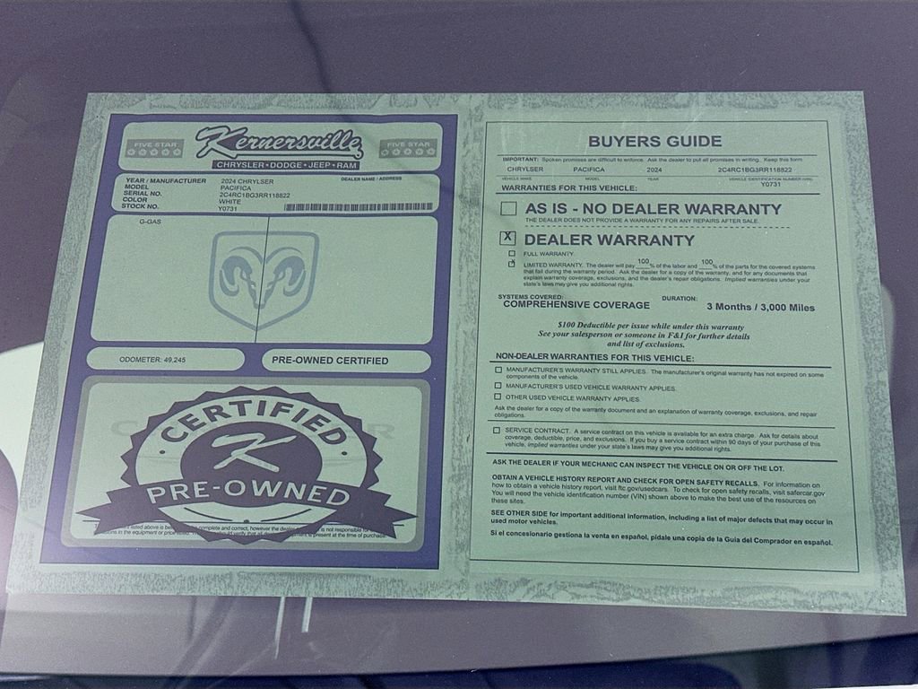 Used 2024 Chrysler Pacifica Touring-L image 36