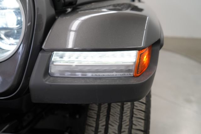 Used 2025 Jeep Wrangler Unlimited Sahara image 74