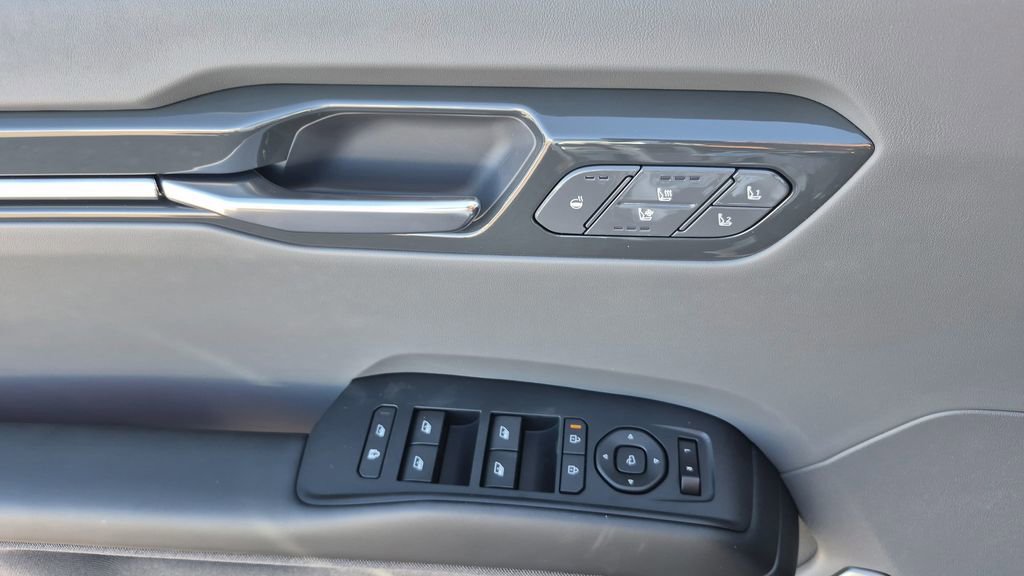 New 2026 Kia EV9 Land w/ Nightfall Edition Package image 7