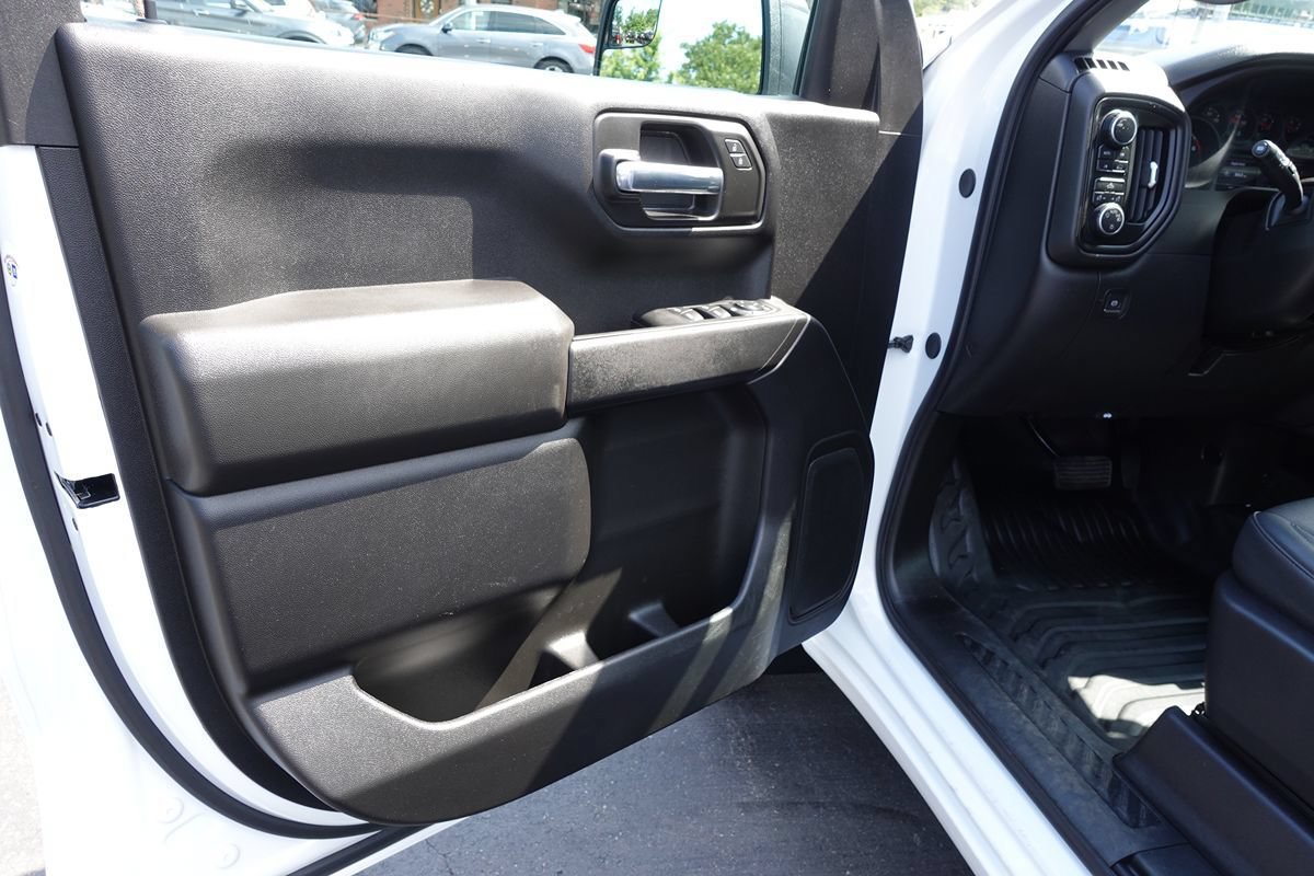 Used 2024 Chevrolet Silverado 1500 W/T w/ WT Value Package AWD/4WD image 14