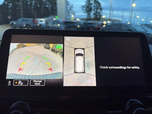 Used 2024 Nissan Armada Platinum w/ Captain's Chairs Package image 35