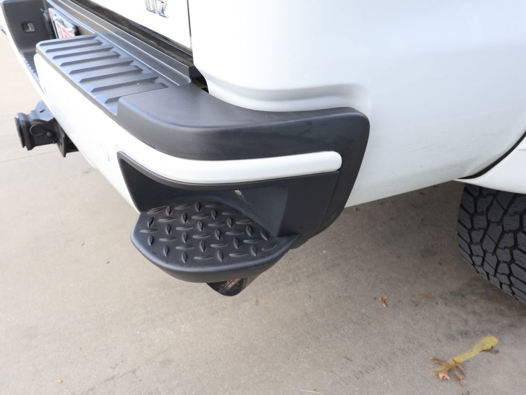 Used 2018 Chevrolet Silverado 3500 LTZ w/ Duramax Plus Package image 30