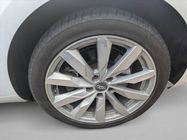 Used 2017 Audi A4 2.0T Premium AWD/4WD image 8