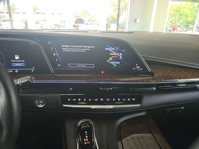 Certified 2024 Cadillac Escalade Sport Platinum w/ LPO, ONYX Package AWD/4WD image 19