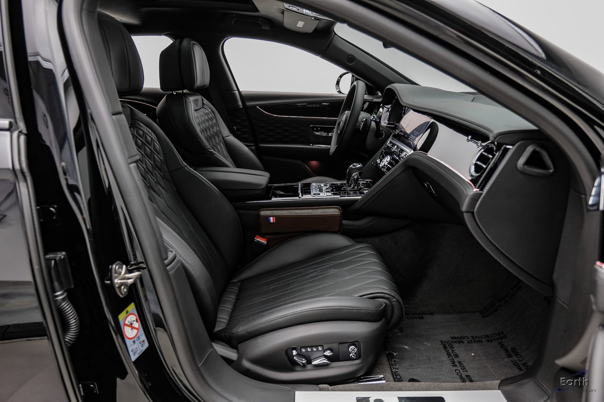 Used 2022 Bentley Flying Spur V8 AWD/4WD image 50