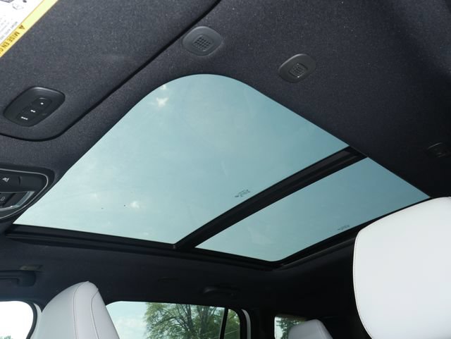 New 2026 Jeep Cherokee Limited AWD/4WD image 3