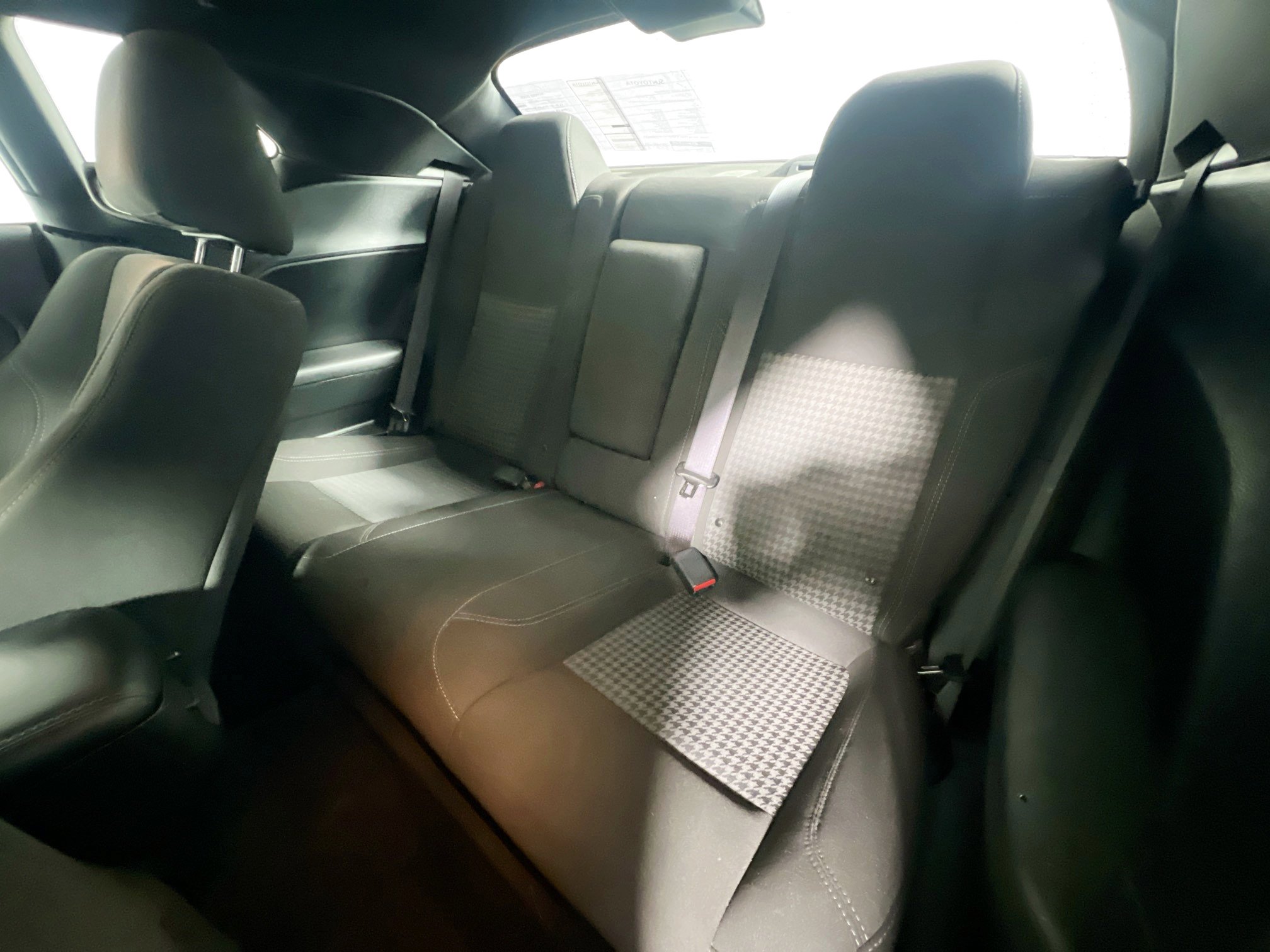 Used 2023 Dodge Challenger SXT w/ Blacktop Package image 29