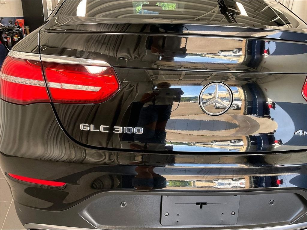 Used 2019 Mercedes-Benz GLC 300 4MATIC Coupe image 29