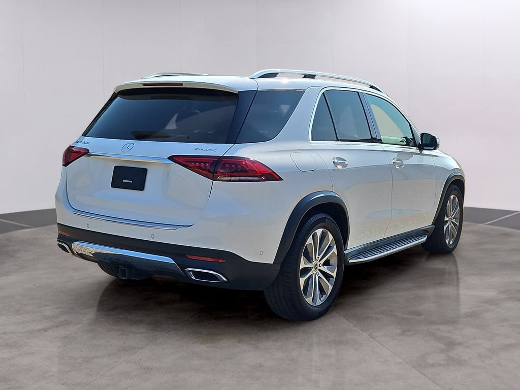 Used 2021 Mercedes-Benz GLE 450 4MATIC w/ Premium Package image 4