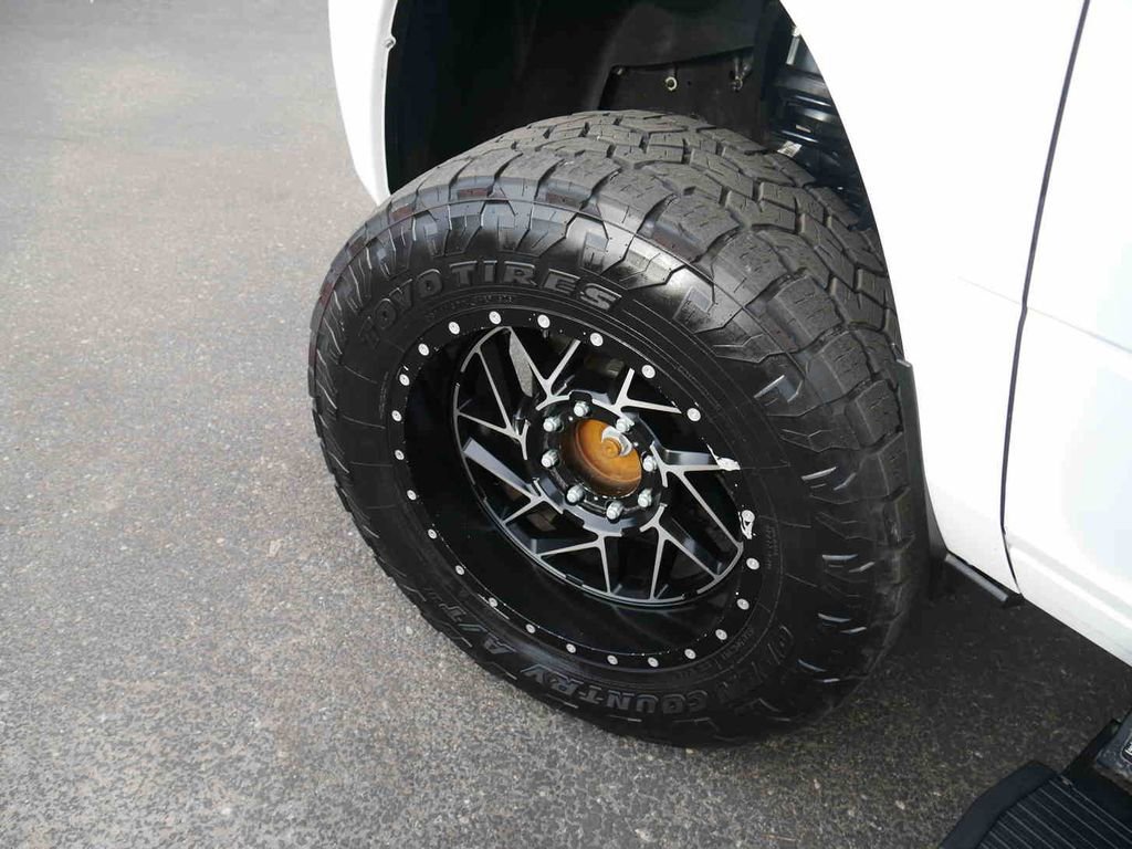 Used 2024 RAM 2500 Laramie image 13