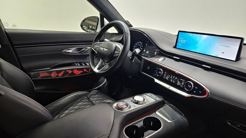 Used 2025 Genesis GV70 3.5T Sport w/ Sport Advanced Package image 20