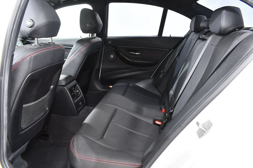 Used 2015 BMW 328i Sedan RWD image 16