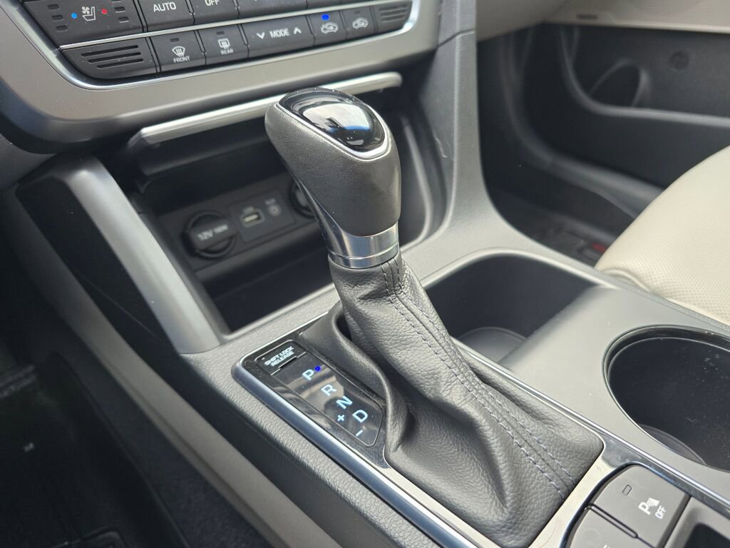 Used 2017 Hyundai Sonata Limited w/ Ultimate Package 04 image 26