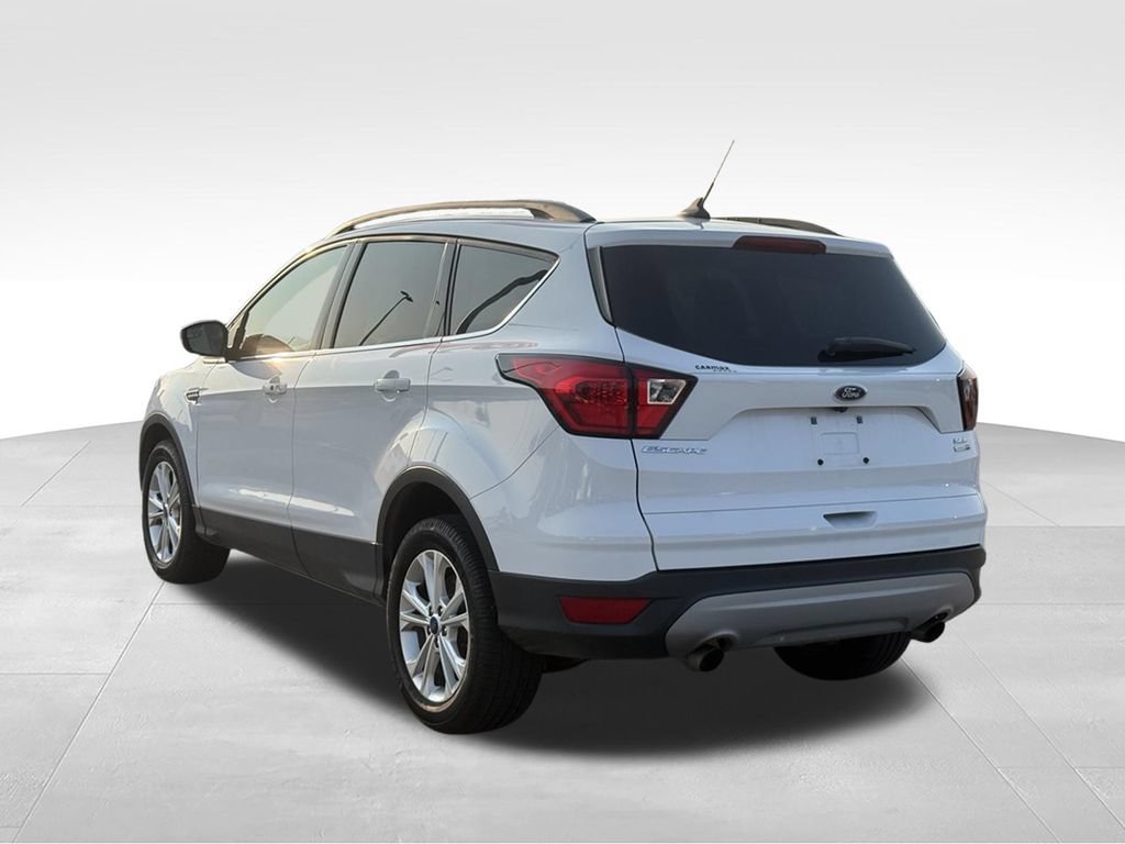 Used 2019 Ford Escape SEL AWD/4WD image 3
