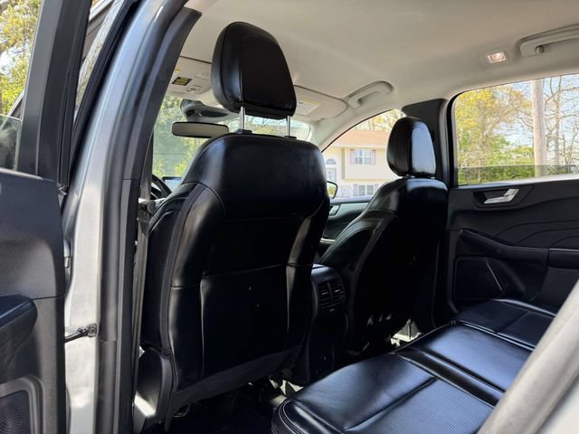 Used 2024 Ford Escape Platinum AWD/4WD image 23