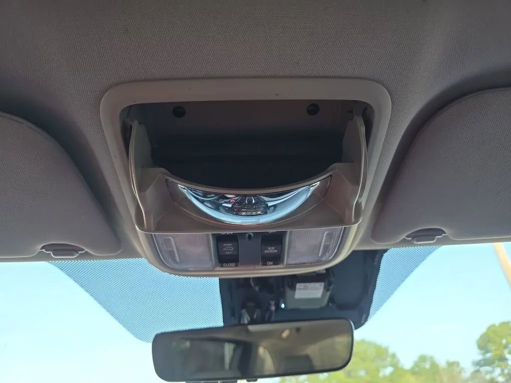 Used 2018 Honda Odyssey EX-L image 45