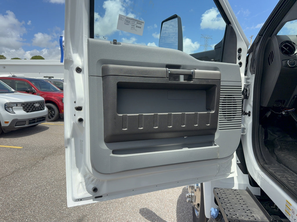 New 2026 Ford F750 2WD Regular Cab Super Duty image 13