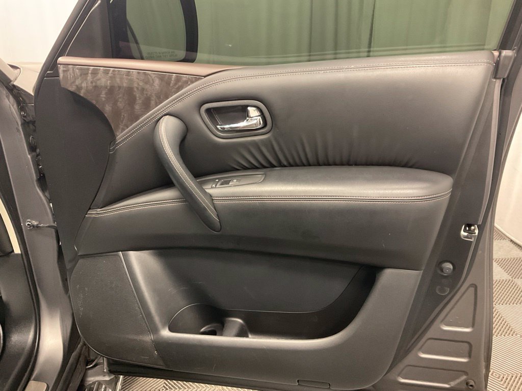 Used 2021 Nissan Armada Platinum w/ Captain's Chairs Package RWD image 26