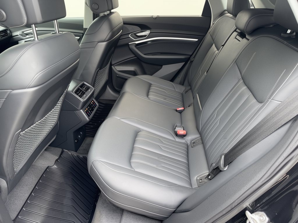 Used 2024 Audi Q8 e-tron Premium Plus w/ Prestige Package AWD/4WD image 25