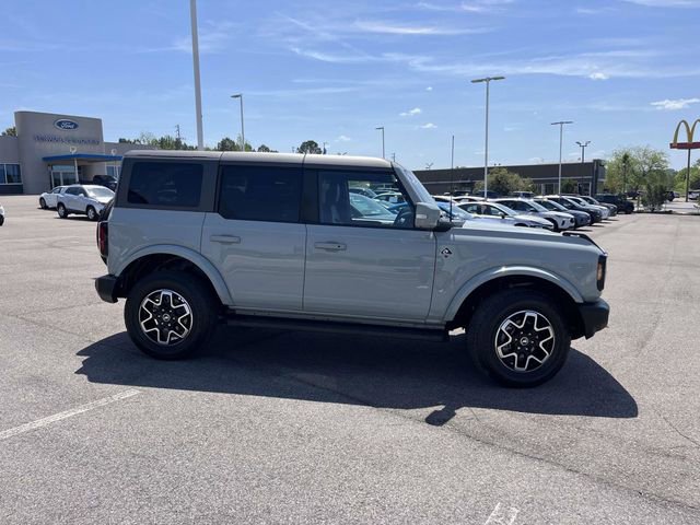 Certified 2024 Ford Bronco Outer Banks image 3