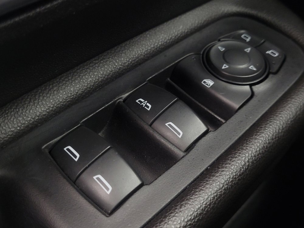 Used 2021 GMC Terrain SLT image 27