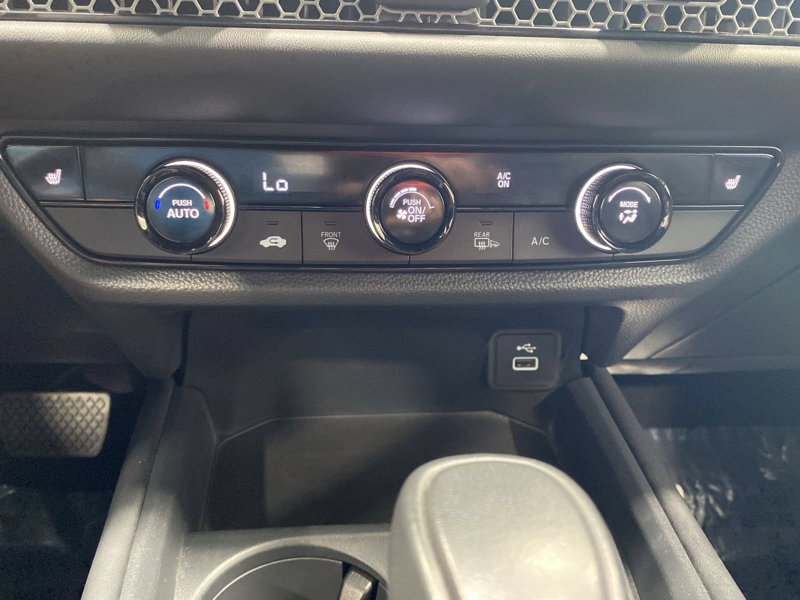 Used 2025 Honda HR-V Sport image 18
