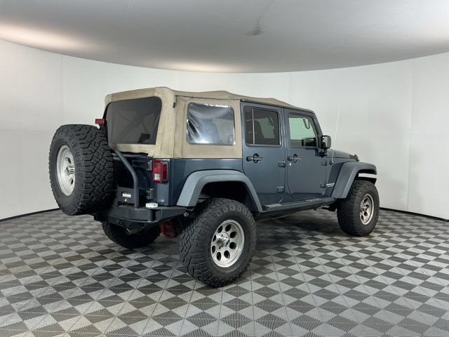 Used 2008 Jeep Wrangler Unlimited Rubicon w/ Dual Top Group AWD/4WD image 5