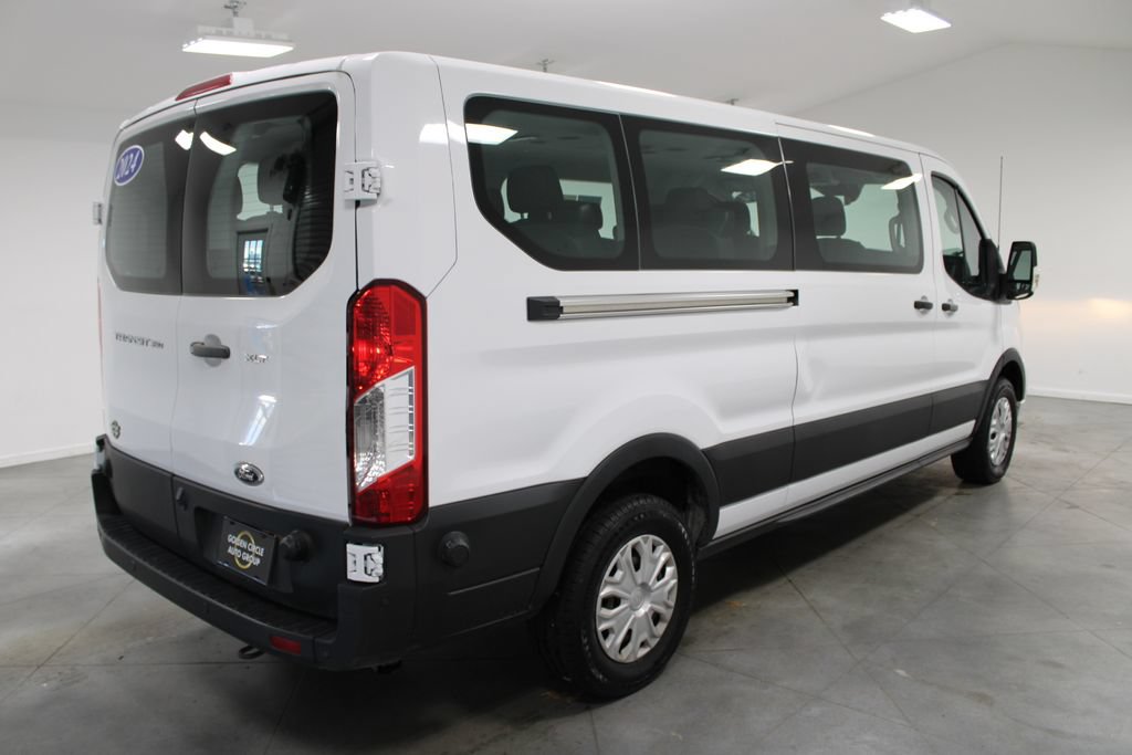 Used 2024 Ford Transit 350 XLT RWD image 9