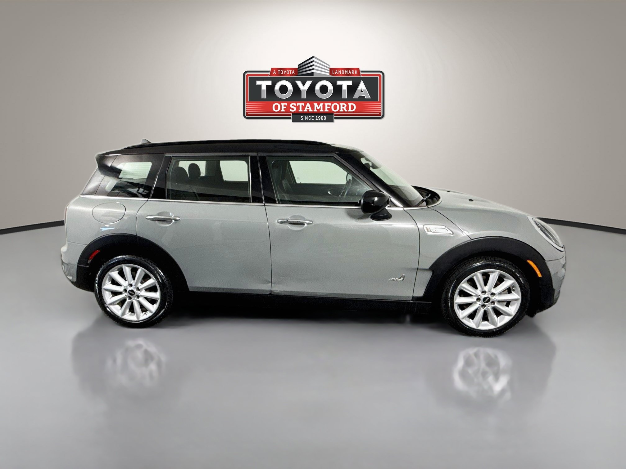 Used 2020 MINI Cooper Clubman S w/ Storage Package AWD/4WD image 8