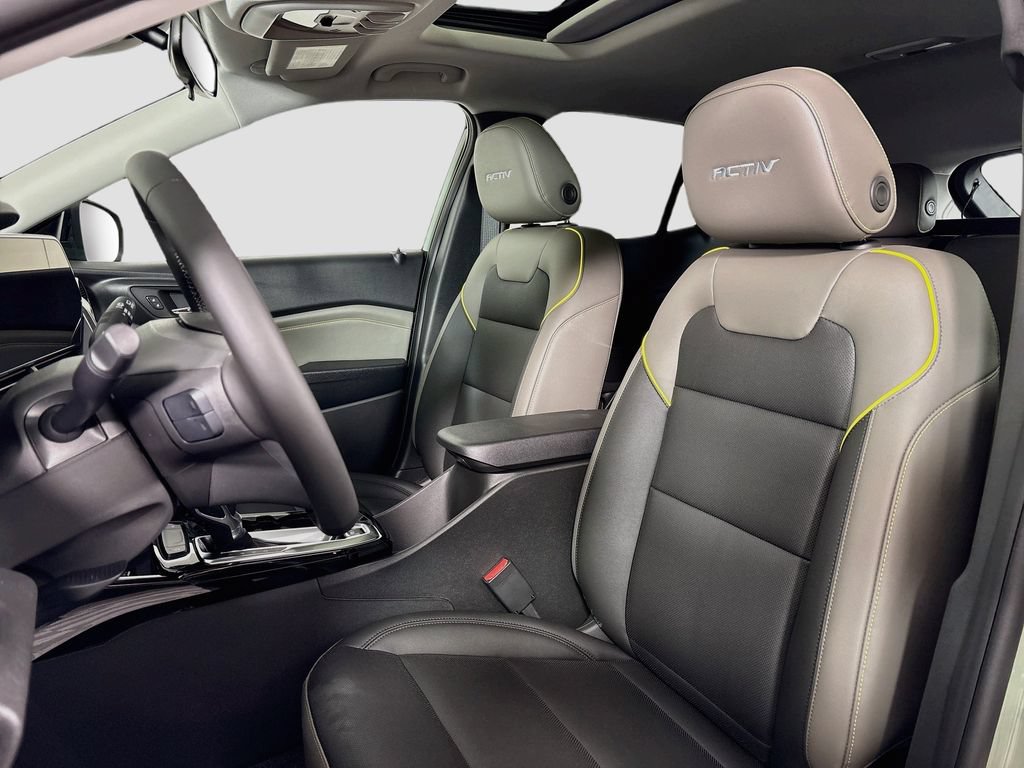 New 2026 Chevrolet Trax ACTIV w/ Sunroof Package FWD image 20