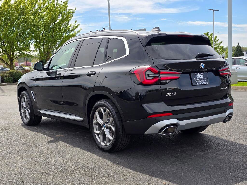 Used 2024 BMW X3 xDrive30i AWD/4WD image 4