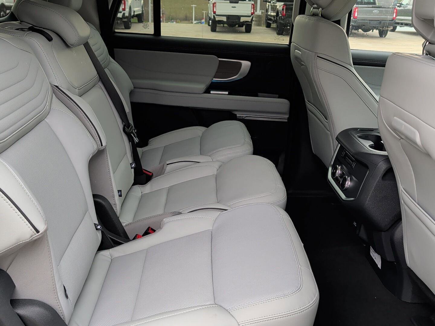 New 2026 Ford Expedition Max Platinum AWD/4WD image 33