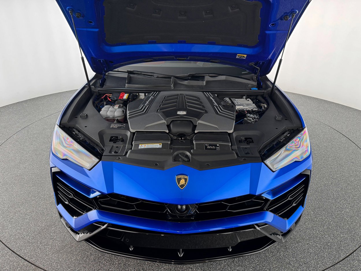 Used 2022 Lamborghini Urus image 37