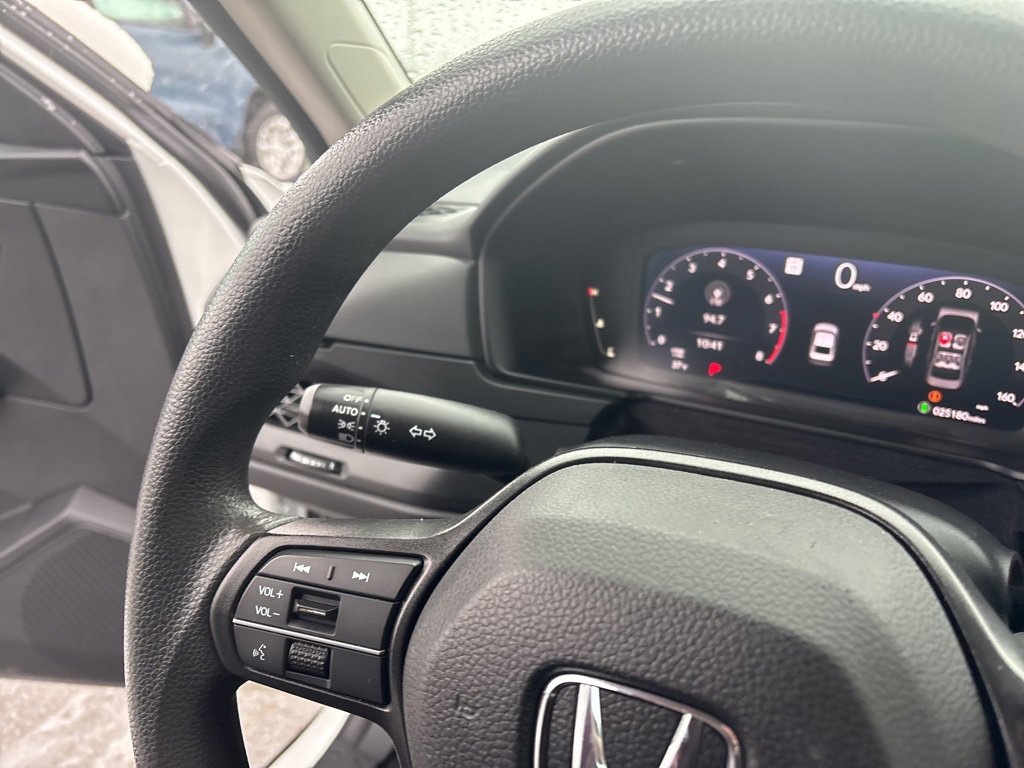 Used 2023 Honda Accord LX image 23