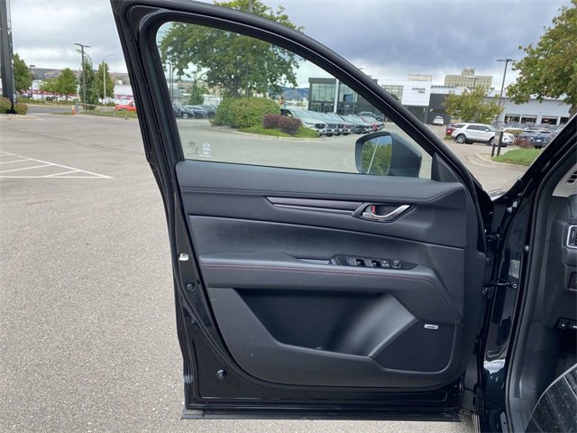 New 2025 MAZDA CX-5 Carbon Edition image 11