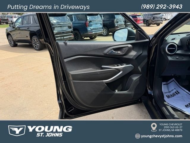 Certified 2024 Chevrolet Trax LS FWD image 33