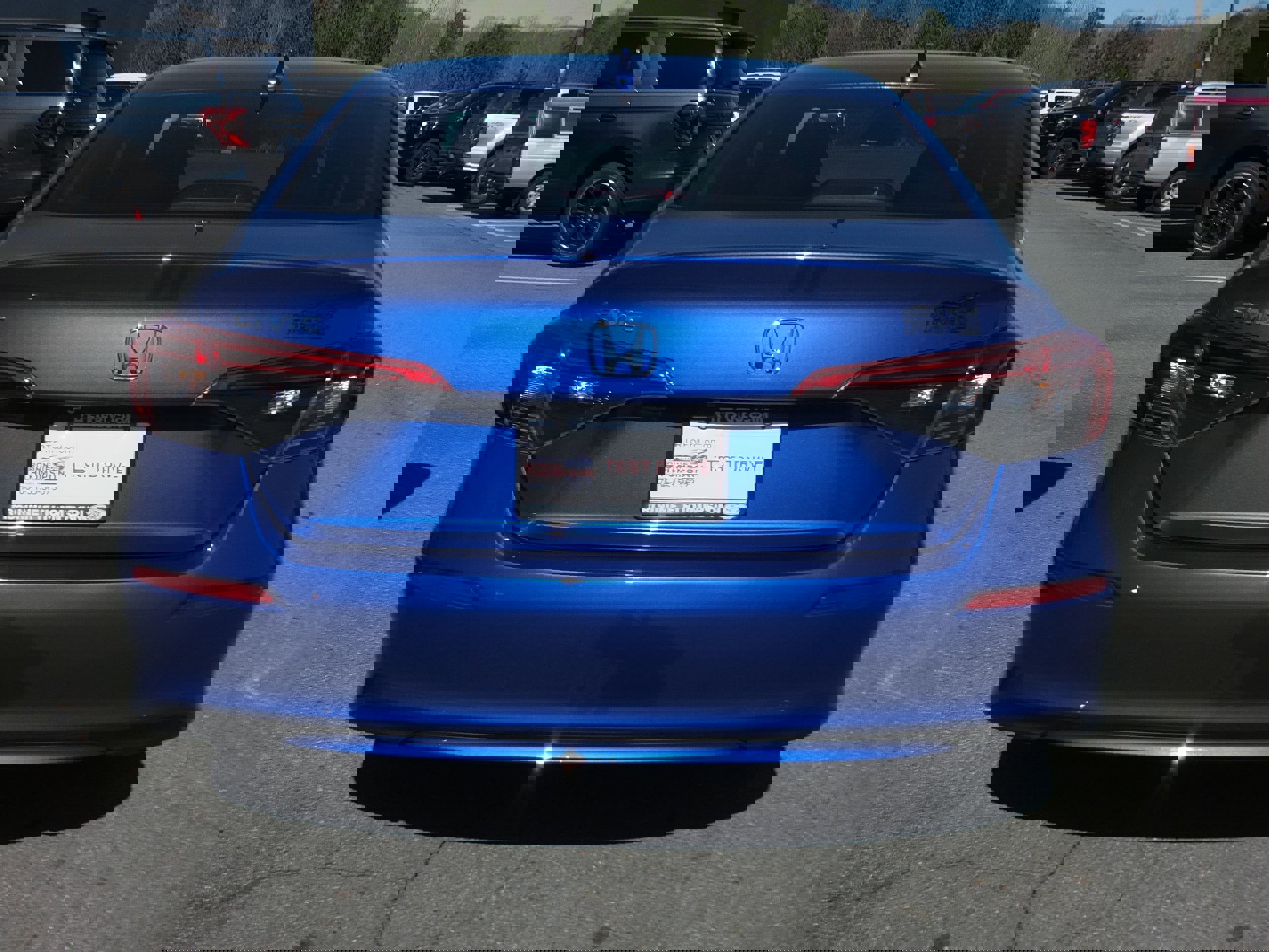 Used 2022 Honda Civic LX image 4