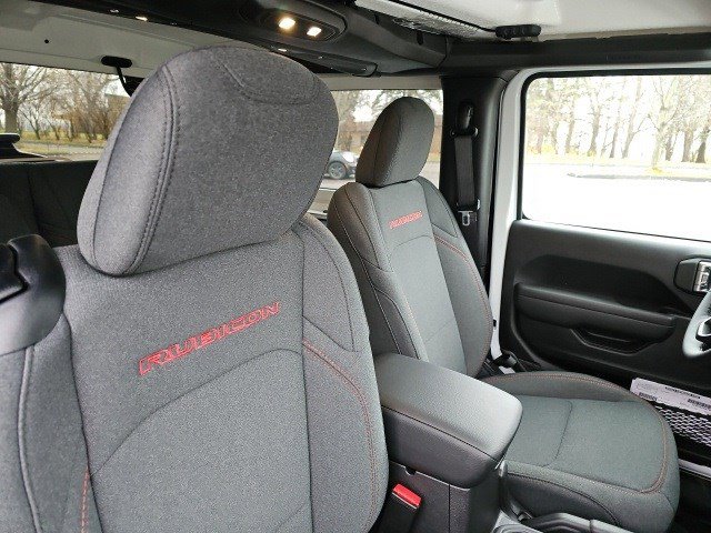 New 2026 Jeep Wrangler Rubicon w/ Technology Group image 12