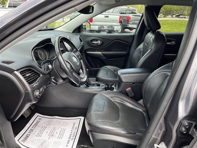 Used 2020 Jeep Cherokee Limited AWD/4WD image 20