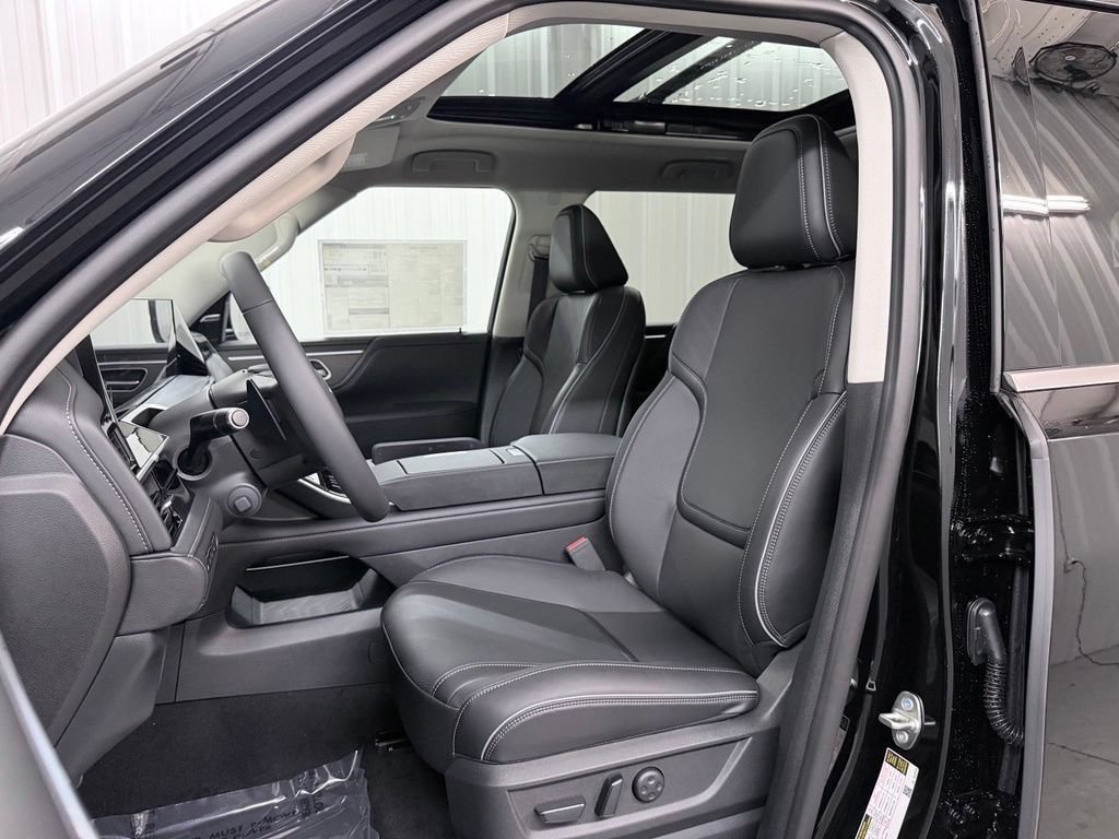 Certified 2026 INFINITI QX80 Luxe w/ Cargo Package RWD image 13