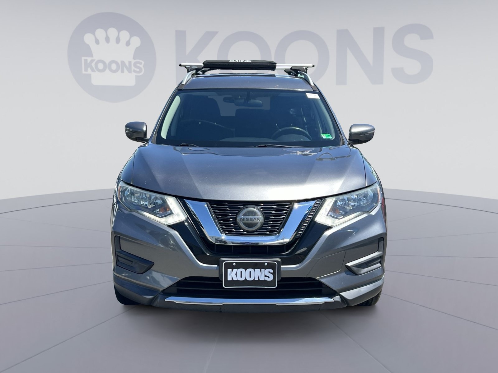 Used 2018 Nissan Rogue SV w/ Premium Package FWD image 19