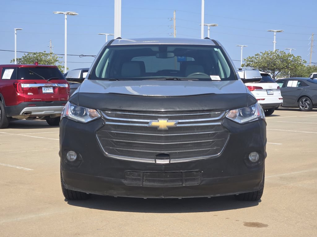 Used 2019 Chevrolet Traverse LT FWD image 2