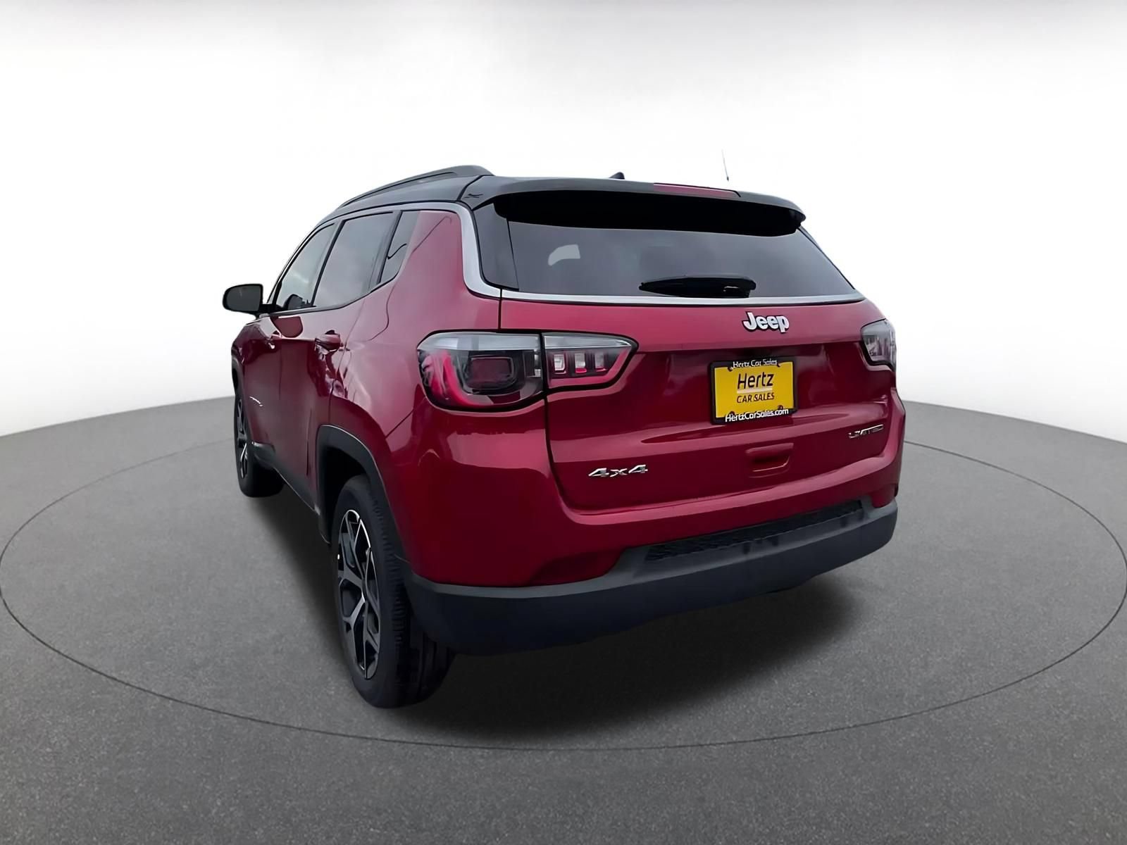 Used 2025 Jeep Compass Limited AWD/4WD image 10