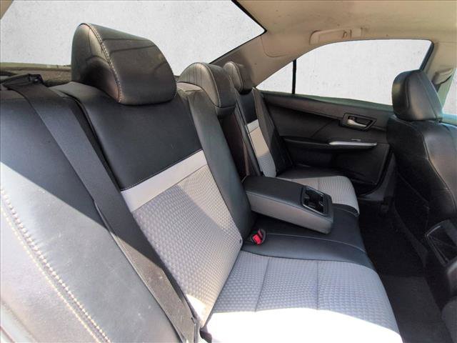 Used 2012 Toyota Camry SE FWD image 18