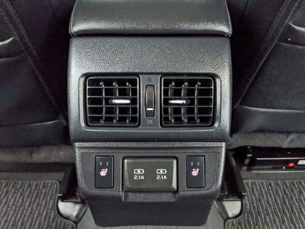 Used 2019 Subaru Outback 2.5i Limited w/ Popular Package #2 AWD/4WD image 13