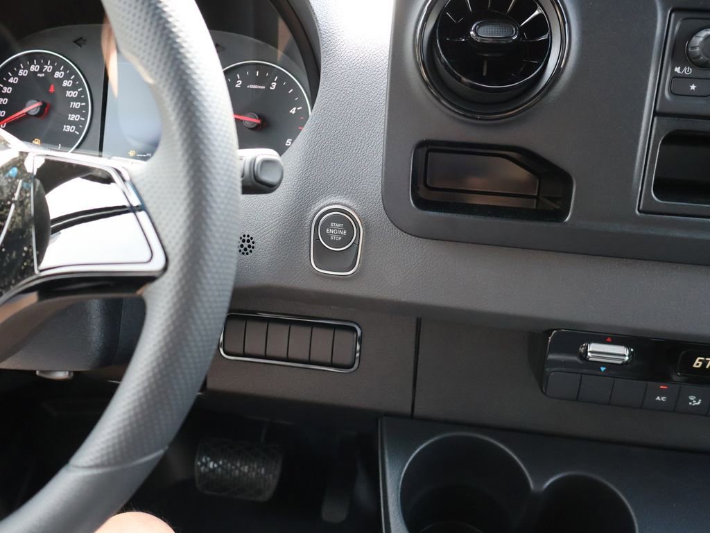 New 2026 Mercedes-Benz Sprinter 144 Cargo image 34