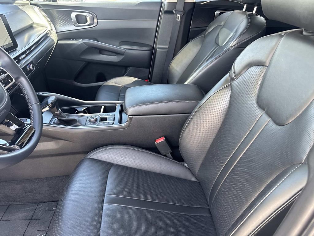 Used 2024 Kia Sorento S AWD/4WD image 21