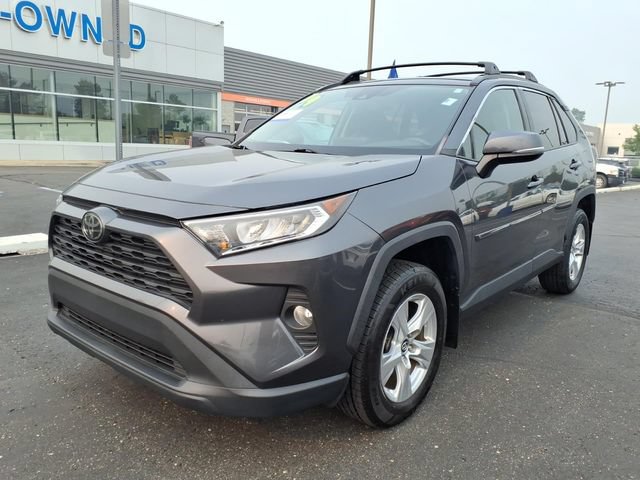 Used 2019 Toyota RAV4 XLE w/ Convenience Package AWD/4WD image 3