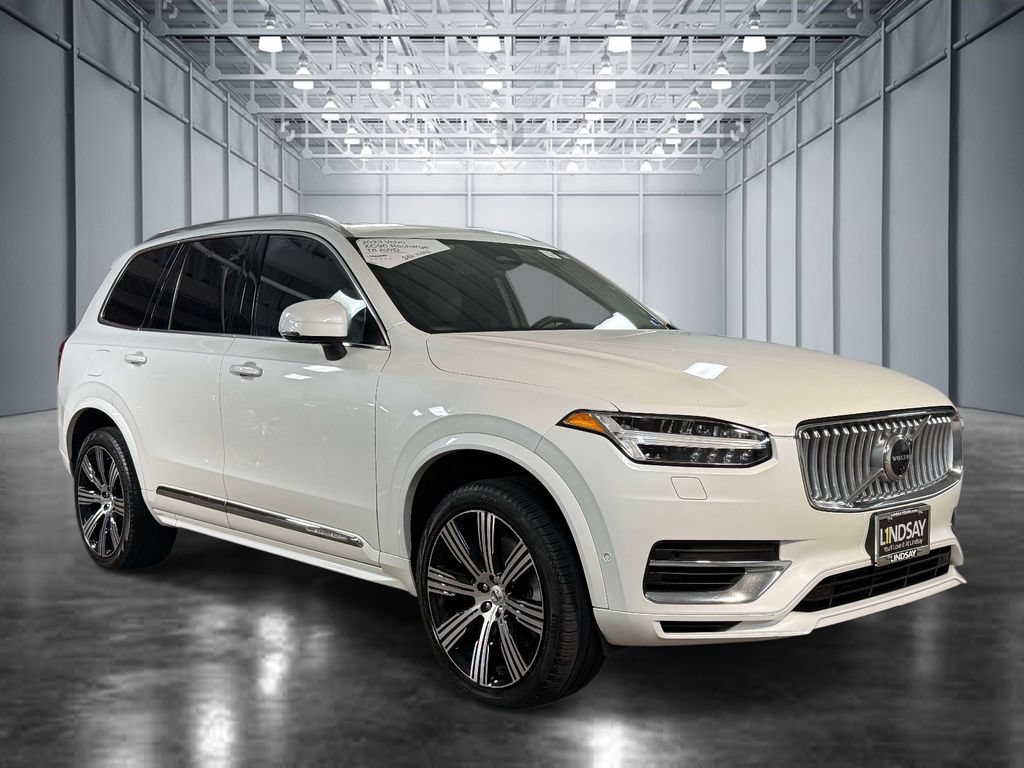 Used 2023 Volvo XC90 T8 Plus AWD/4WD image 9